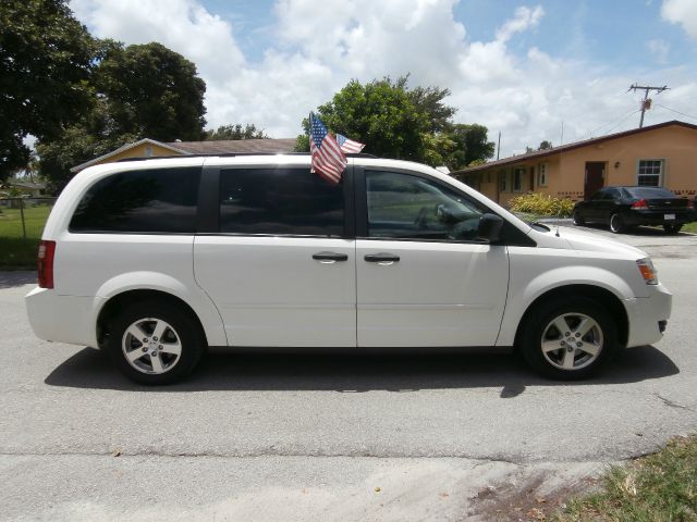 Dodge Grand Caravan 2008 photo 3