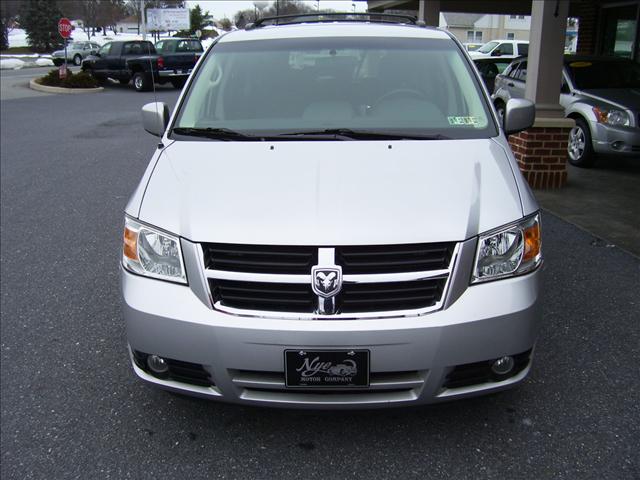 Dodge Grand Caravan 2008 photo 1