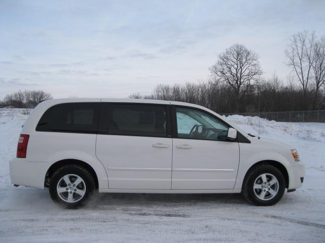 Dodge Grand Caravan 2008 photo 1