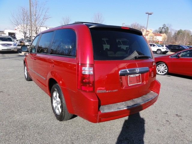 Dodge Grand Caravan 2008 photo 2