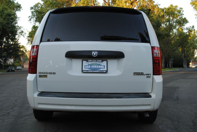 Dodge Grand Caravan 2009 photo 1
