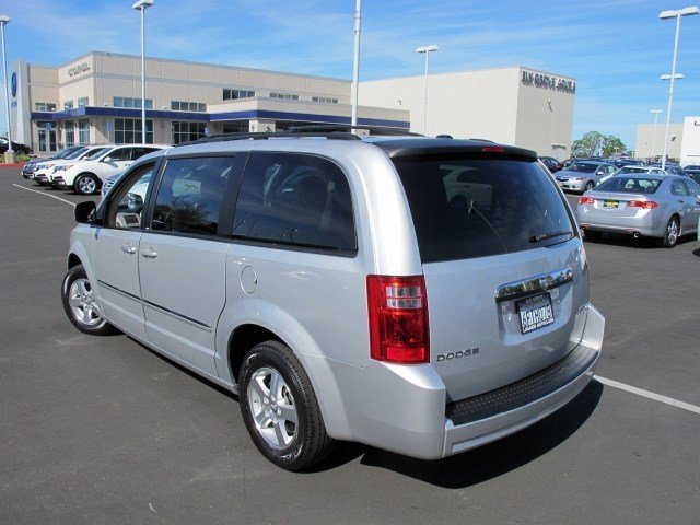 Dodge Grand Caravan 2009 photo 3