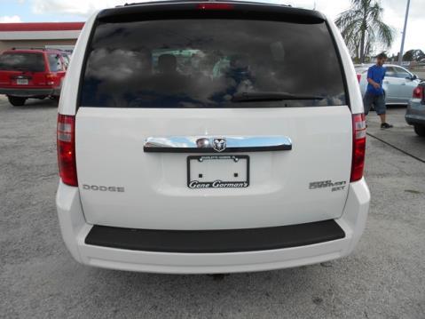 Dodge Grand Caravan 2009 photo 3