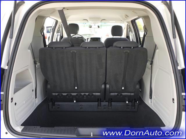 Dodge Grand Caravan 2009 photo 3