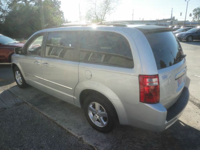 Dodge Grand Caravan 2009 photo 2
