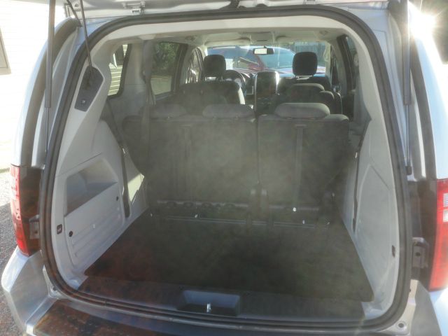 Dodge Grand Caravan 2009 photo 3