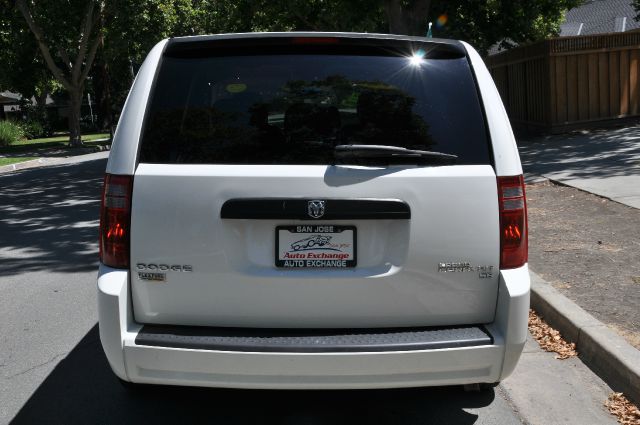 Dodge Grand Caravan SE MiniVan