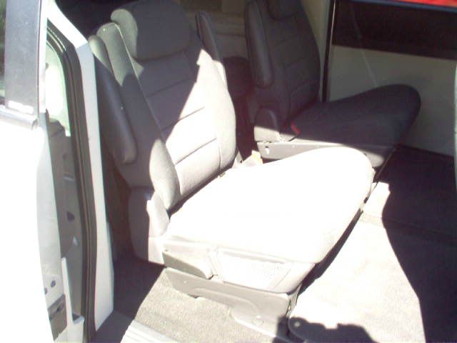 Dodge Grand Caravan 2009 photo 4