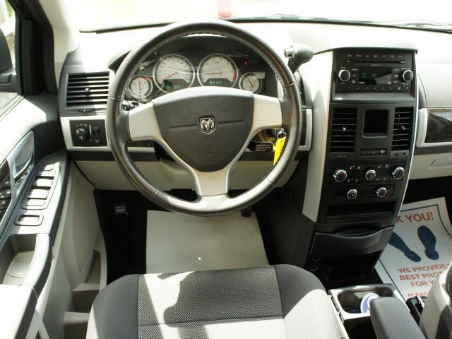 Dodge Grand Caravan 2009 photo 5