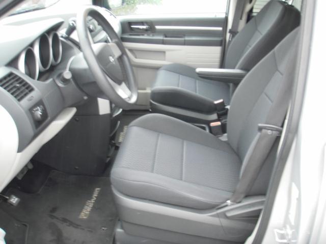 Dodge Grand Caravan 2010 photo 4
