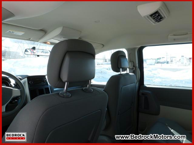 Dodge Grand Caravan SE MiniVan