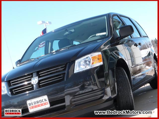 Dodge Grand Caravan 2010 photo 2