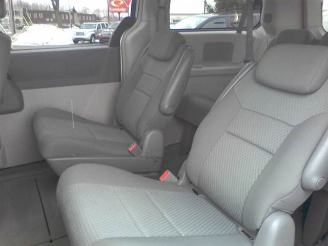 Dodge Grand Caravan 2010 photo 5