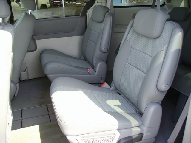 Dodge Grand Caravan 2010 photo 5
