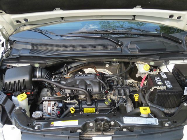 Dodge Grand Caravan 2010 photo 58