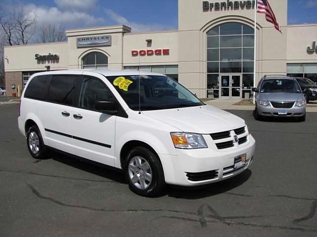 Dodge Grand Caravan 2010 photo 3
