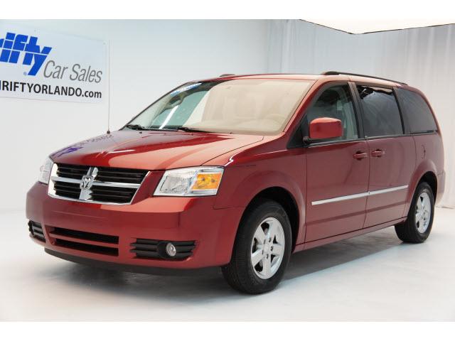 Dodge Grand Caravan 2010 photo 1