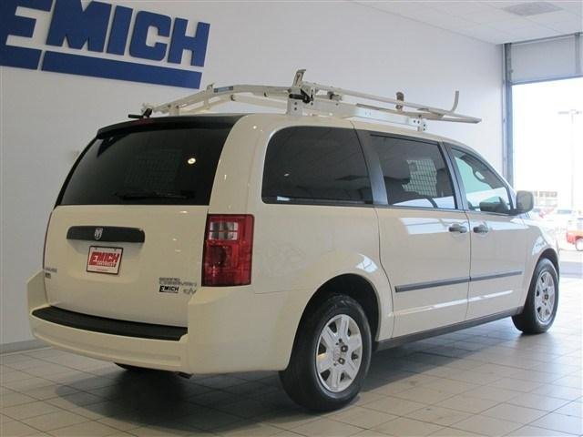 Dodge Grand Caravan 2010 photo 1