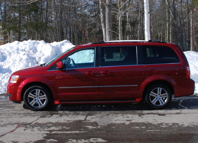 Dodge Grand Caravan 2010 photo 4