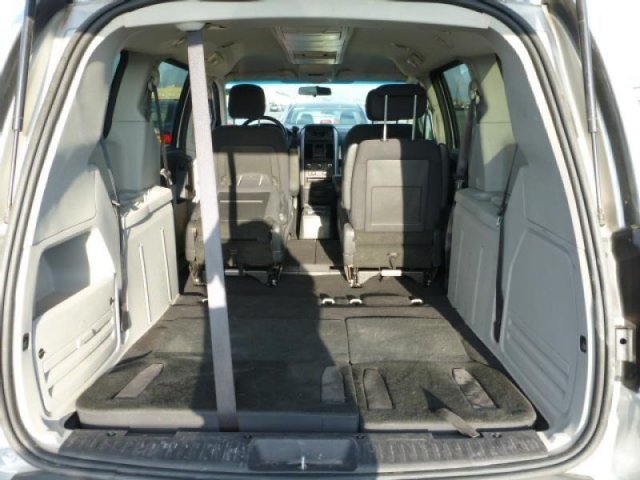 Dodge Grand Caravan 2010 photo 4
