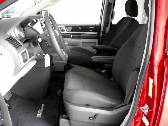 Dodge Grand Caravan 2010 photo 1
