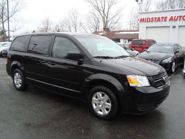 Dodge Grand Caravan 2010 photo 1