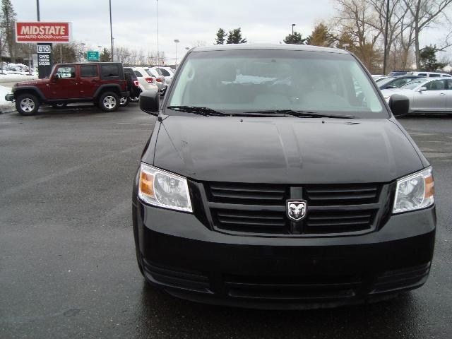 Dodge Grand Caravan 2010 photo 4
