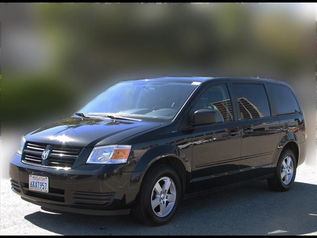 Dodge Grand Caravan 2010 photo 1