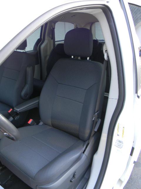 Dodge Grand Caravan 2010 photo 4