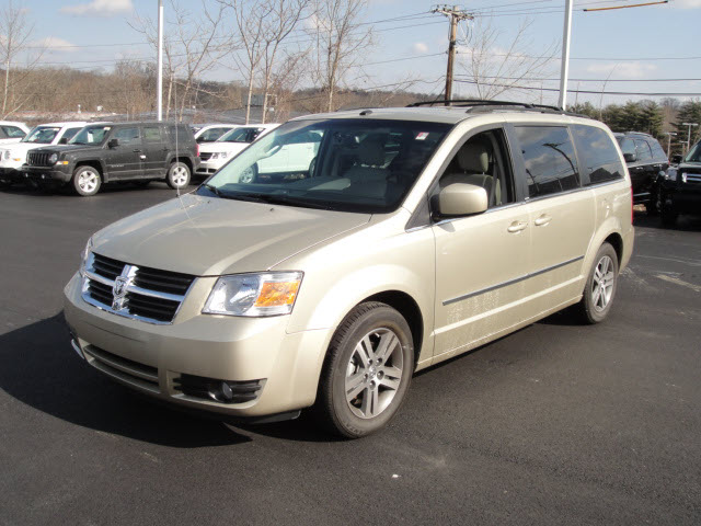 Dodge Grand Caravan 2010 photo 3