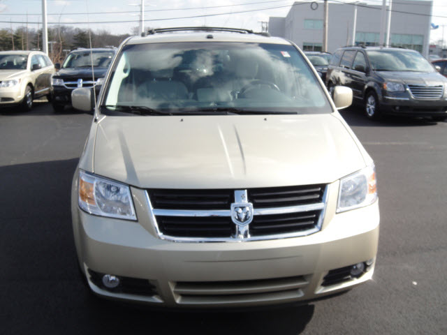 Dodge Grand Caravan 2010 photo 4