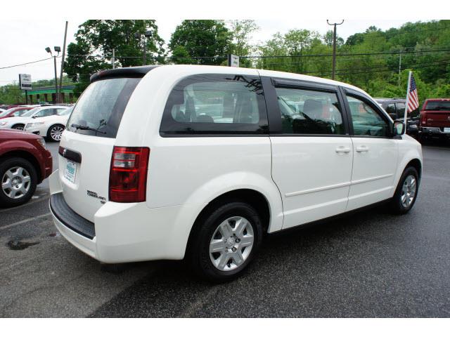 Dodge Grand Caravan SE MiniVan
