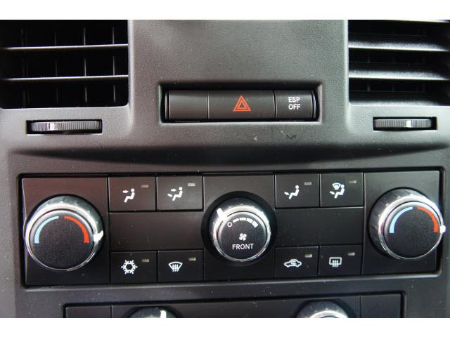 Dodge Grand Caravan 2010 photo 6