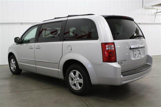 Dodge Grand Caravan 2010 photo 5
