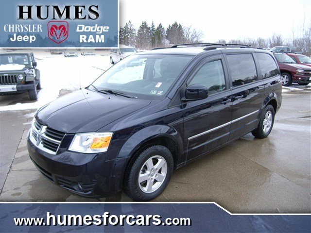 Dodge Grand Caravan 2010 photo 3