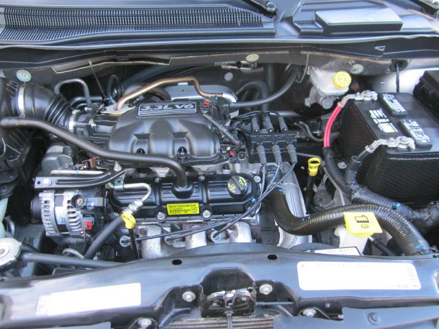 Dodge Grand Caravan 2010 photo 14