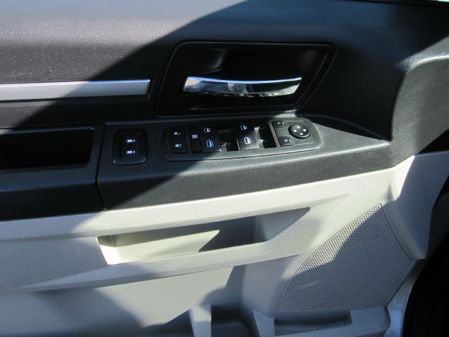 Dodge Grand Caravan 2010 photo 15