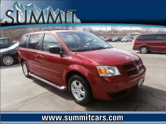 Dodge Grand Caravan 2010 photo 2