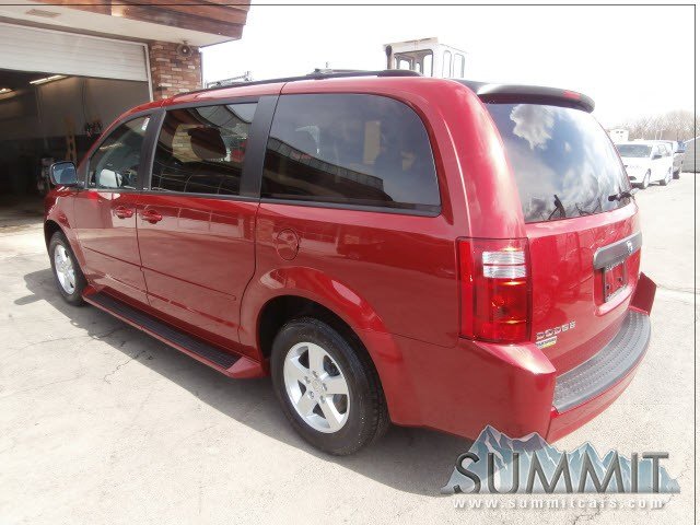 Dodge Grand Caravan 2010 photo 4