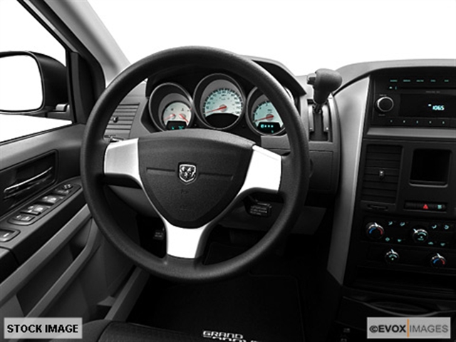 Dodge Grand Caravan 4DR FWD GLS 2.7 Unspecified