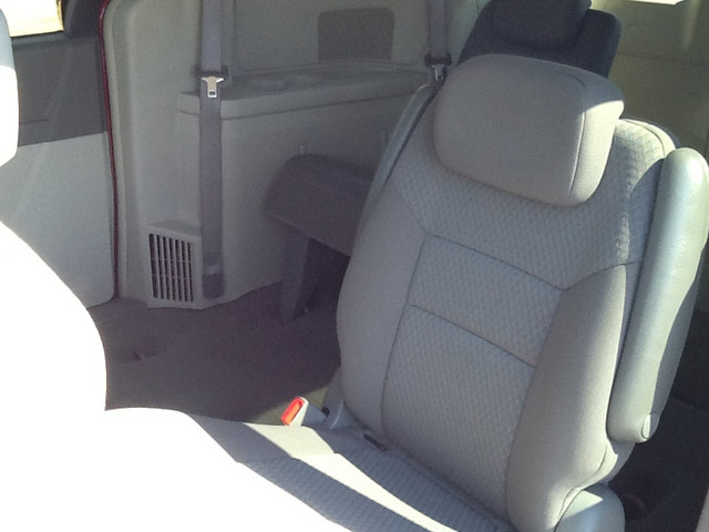 Dodge Grand Caravan 2010 photo 5