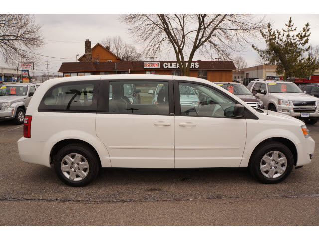 Dodge Grand Caravan 2010 photo 1