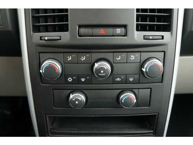 Dodge Grand Caravan 2010 photo 4