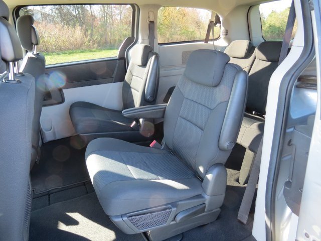 Dodge Grand Caravan 2010 photo 5