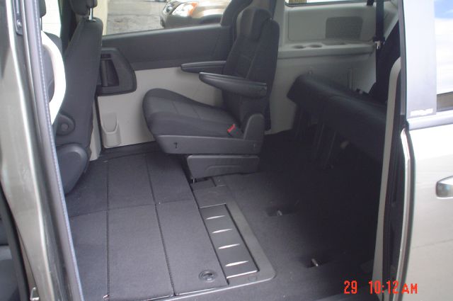 Dodge Grand Caravan 2010 photo 12