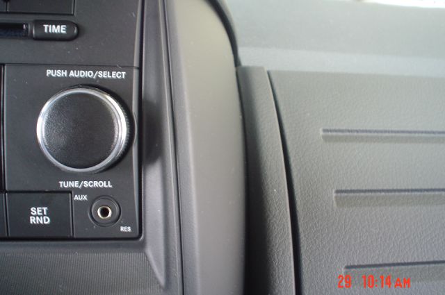 Dodge Grand Caravan 2010 photo 28
