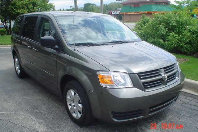 Dodge Grand Caravan 2010 photo 3