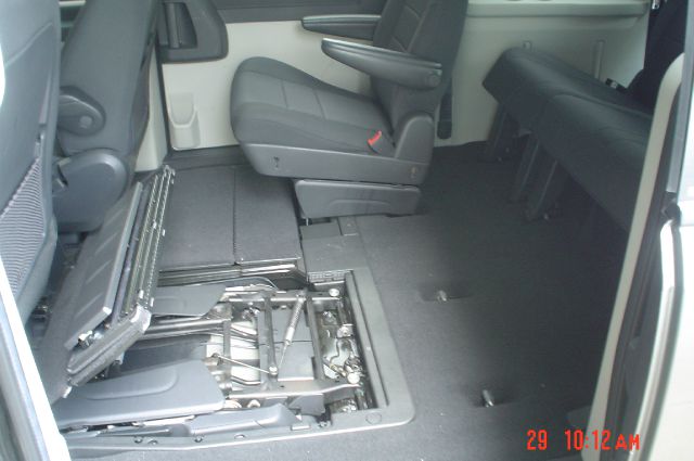 Dodge Grand Caravan 2010 photo 6