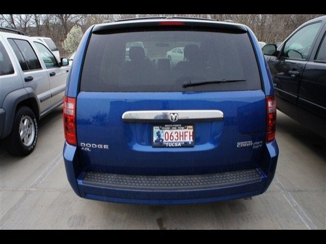 Dodge Grand Caravan 2010 photo 1