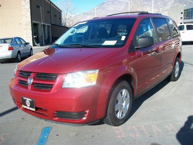 Dodge Grand Caravan 2010 photo 1